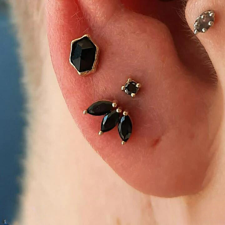 BLACK DIAMOND PRONG - THREADLESS END piercing-zone.com