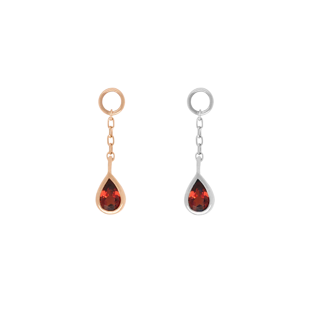 Concorde - Garnet + Chain - Charm